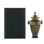 عطر ماجستيك وودي المركز 100 مل