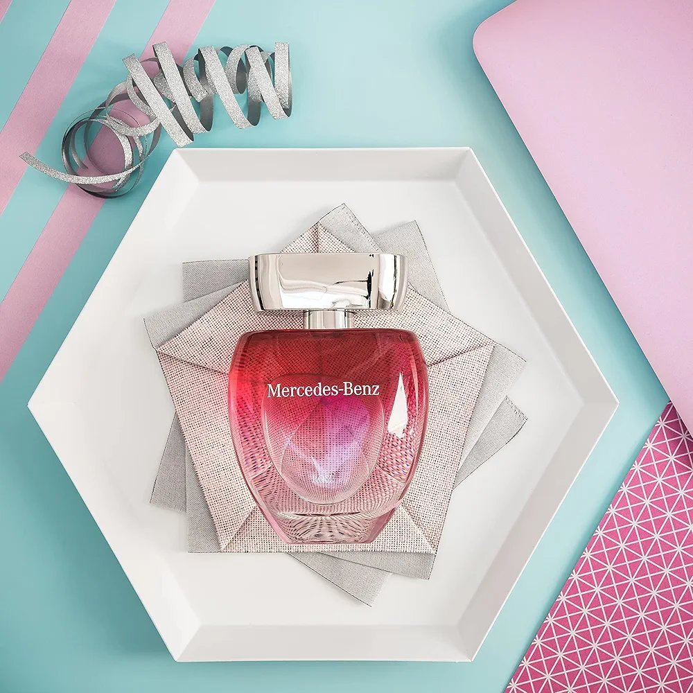 عطر مرسيدس بنز روز للنساء أو دو بارفيوم 90 مل - الصورة 4